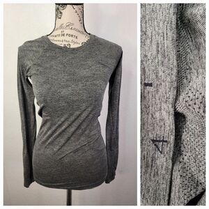 Lululemon Pullover Womens 4 Run Swiftly Long Sleeves Thumbholes Gray Green Camo